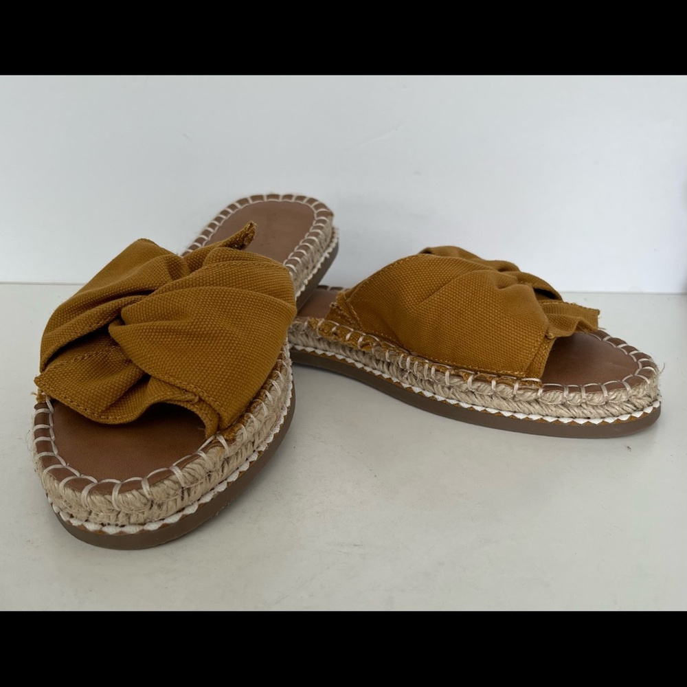 Women's Universal Thread Mustard Gold Knot Bow Canvas Espadrilles Slide Sandals